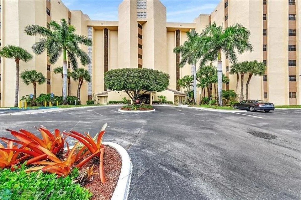 7400 Radice Court # 108, Lauderhill, FL 33319