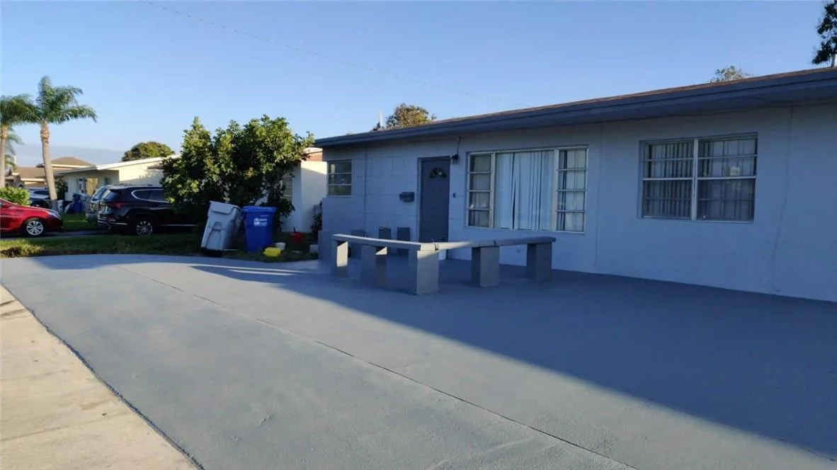 160 NW 15TH Place, Pompano Beach, FL 33060