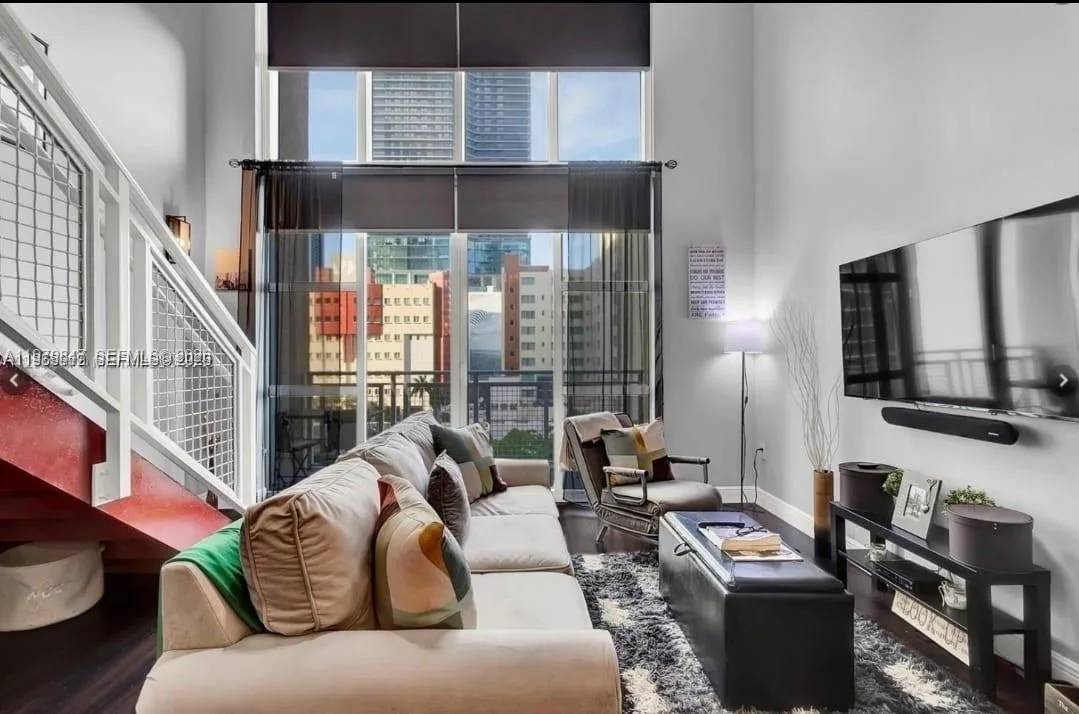 244 Biscayne Blvd # 440, Miami, FL 33132 photo 10