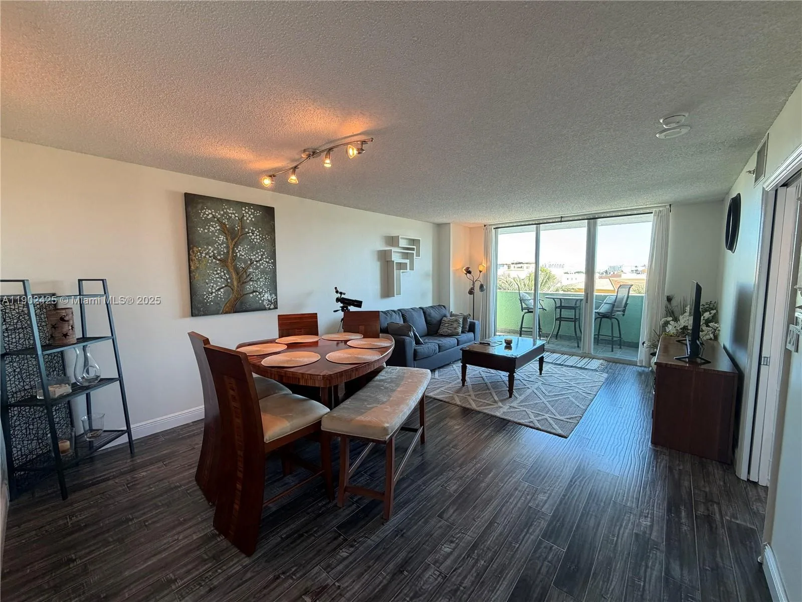 90 Alton Rd # 605, Miami Beach, FL 33139