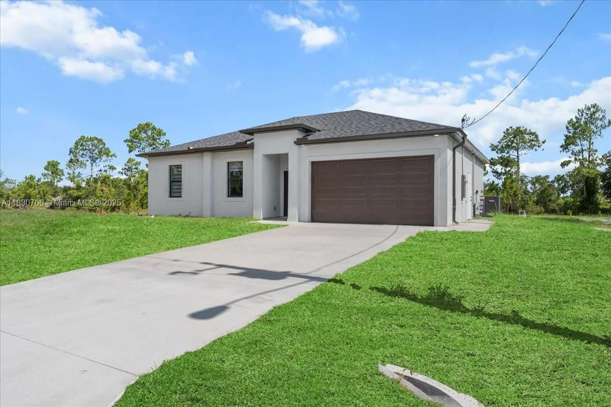 1212 Edelweiss St E, Lehigh Acres, FL 33974 photo 5