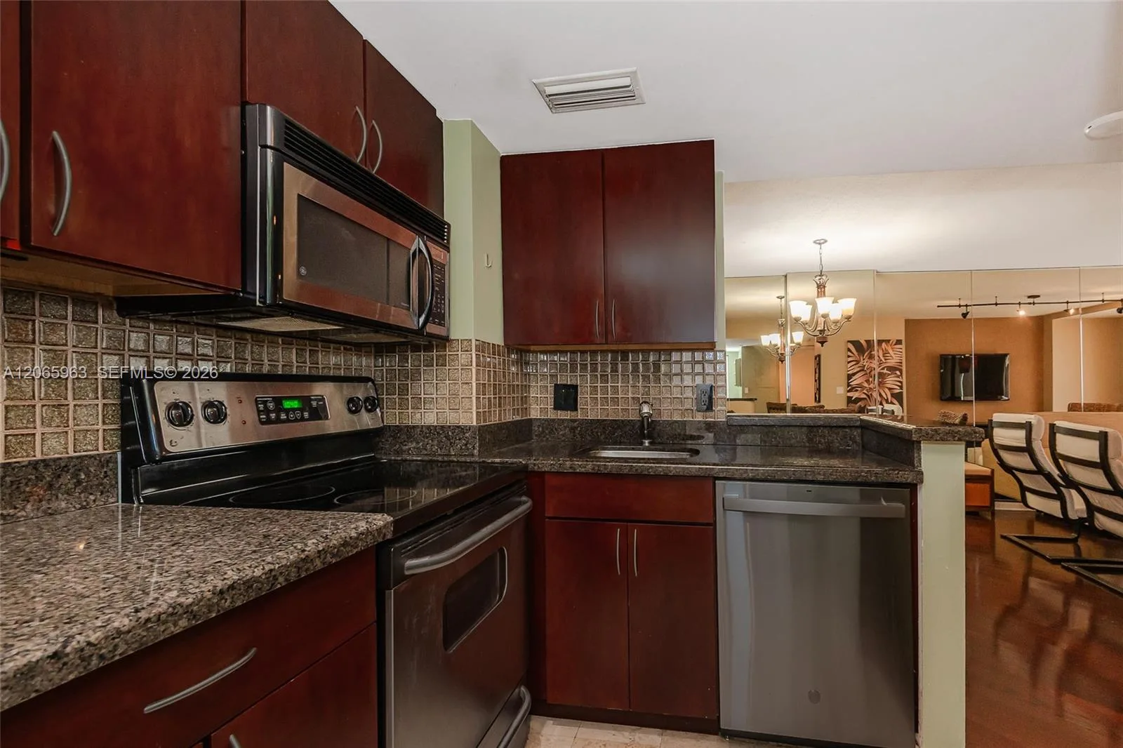 770 Claughton Island Dr # 809, Miami, FL 33131 photo 12