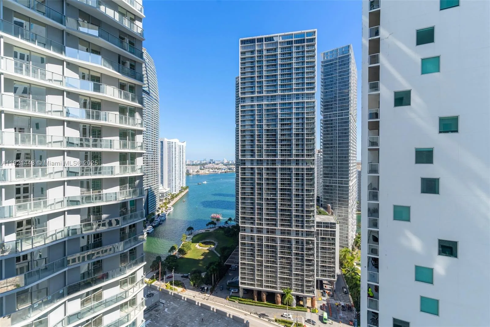 55 SE 6th St # 3007, Miami, FL 33131 photo 13