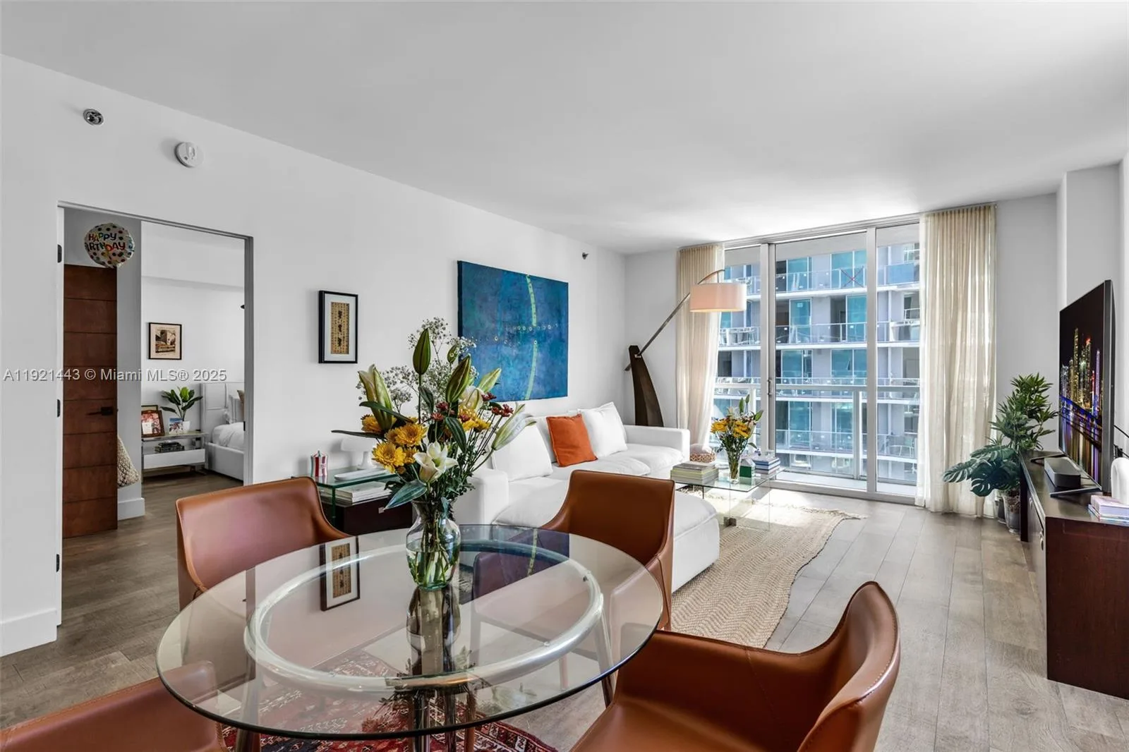 55 SE 6th St # 3007, Miami, FL 33131 photo 9