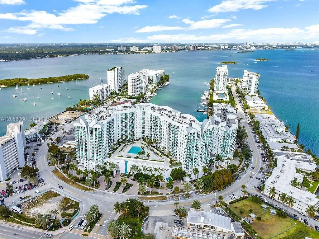7900 Harbor Island Dr # 1408, North Bay Village, FL 33141 photo 2