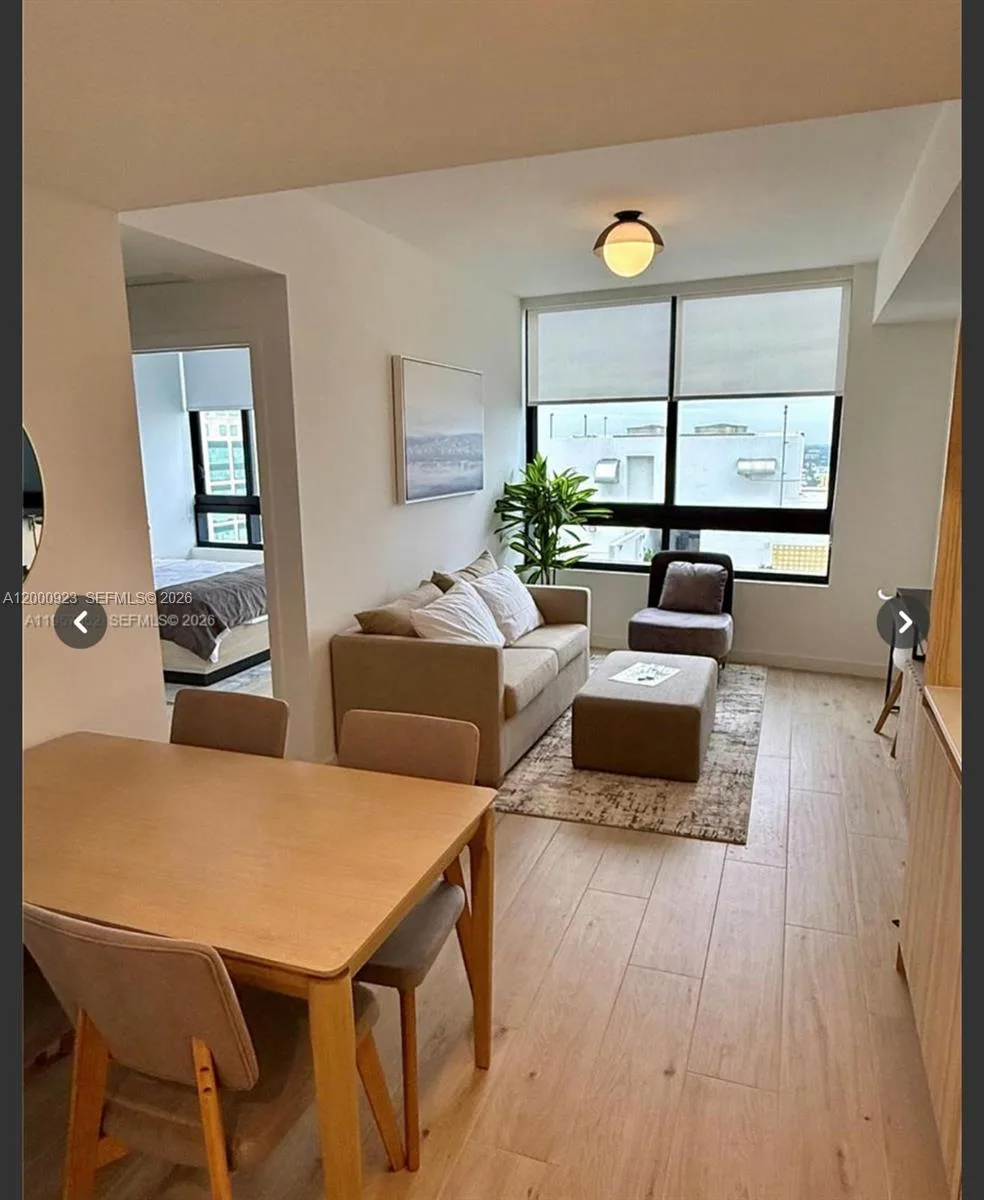 225 N Miami Ave # 212, Miami, FL 33128 photo 5