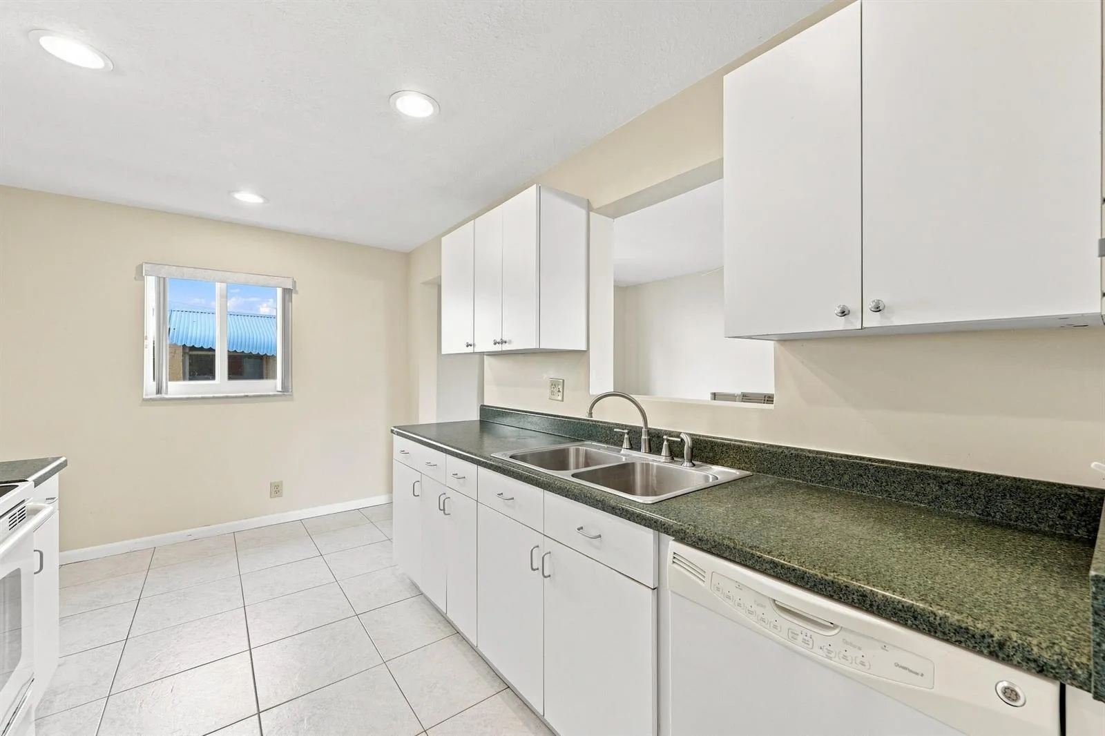 1901 SW 17TH Street, Boynton Beach, FL 33426 photo 8