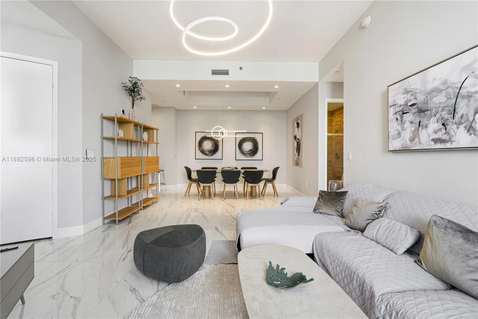 16001 Collins Ave # 3705, Sunny Isles Beach, FL 33160 photo 11