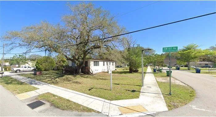 6151 SW 35th St # 1, Miramar, FL 33023