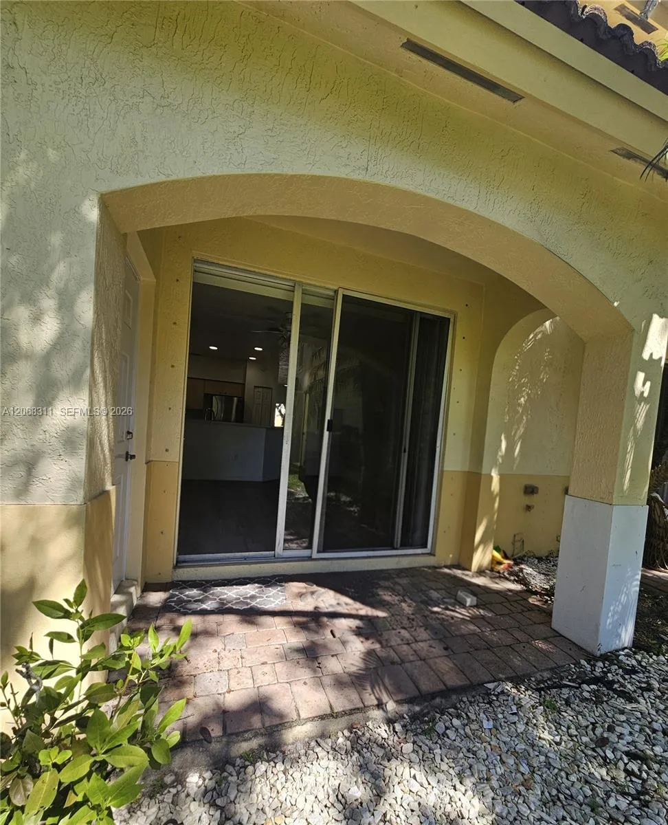 2514 SW 83rd Ter # 104, Miramar, FL 33025 photo 3