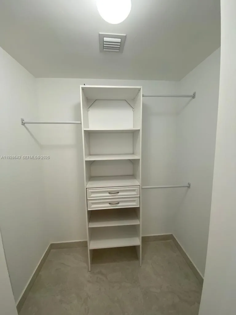 488 NE 18th St # 1804, Miami, FL 33132 photo 12