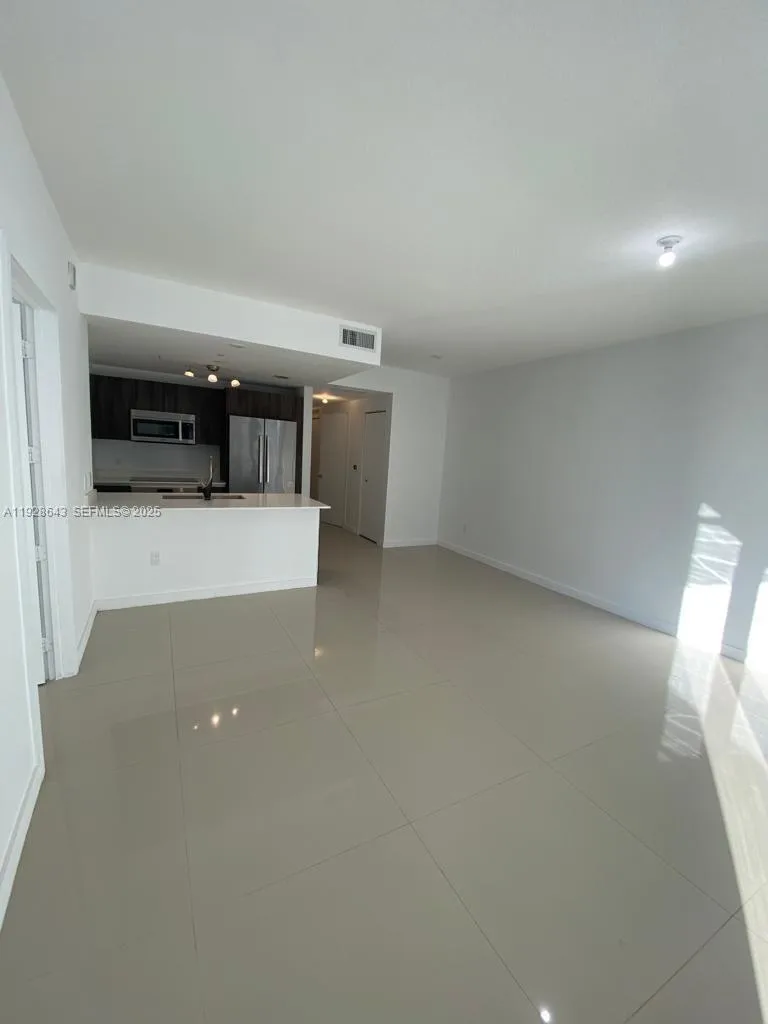 488 NE 18th St # 1804, Miami, FL 33132 photo 6
