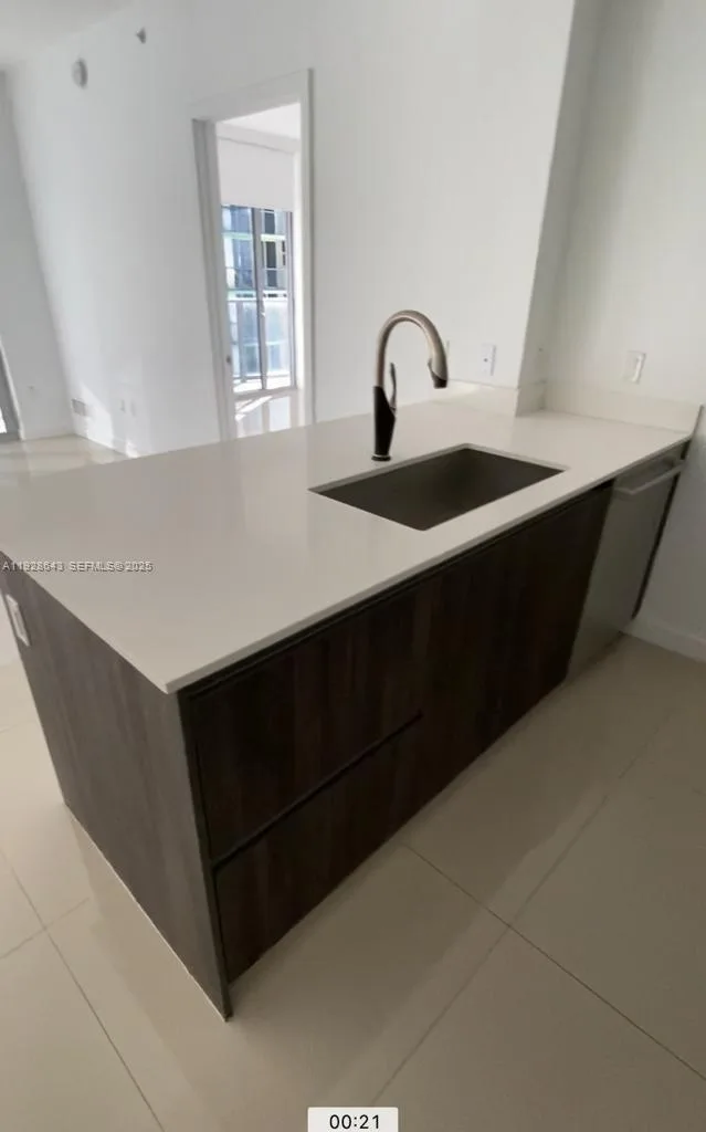 488 NE 18th St # 1804, Miami, FL 33132 photo 7