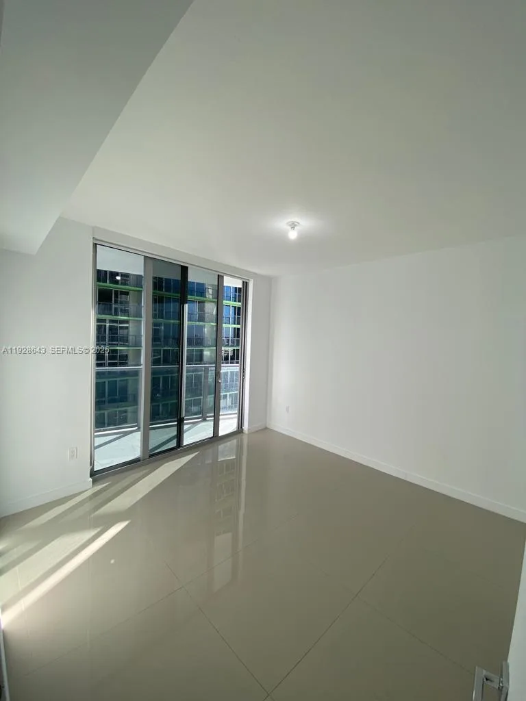 488 NE 18th St # 1804, Miami, FL 33132 photo 9