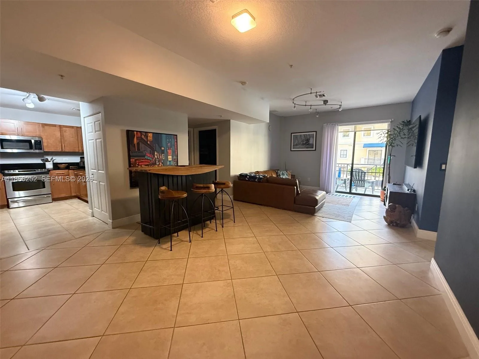 8395 SW 73rd Ave # 509, Miami, FL 33143 photo 5