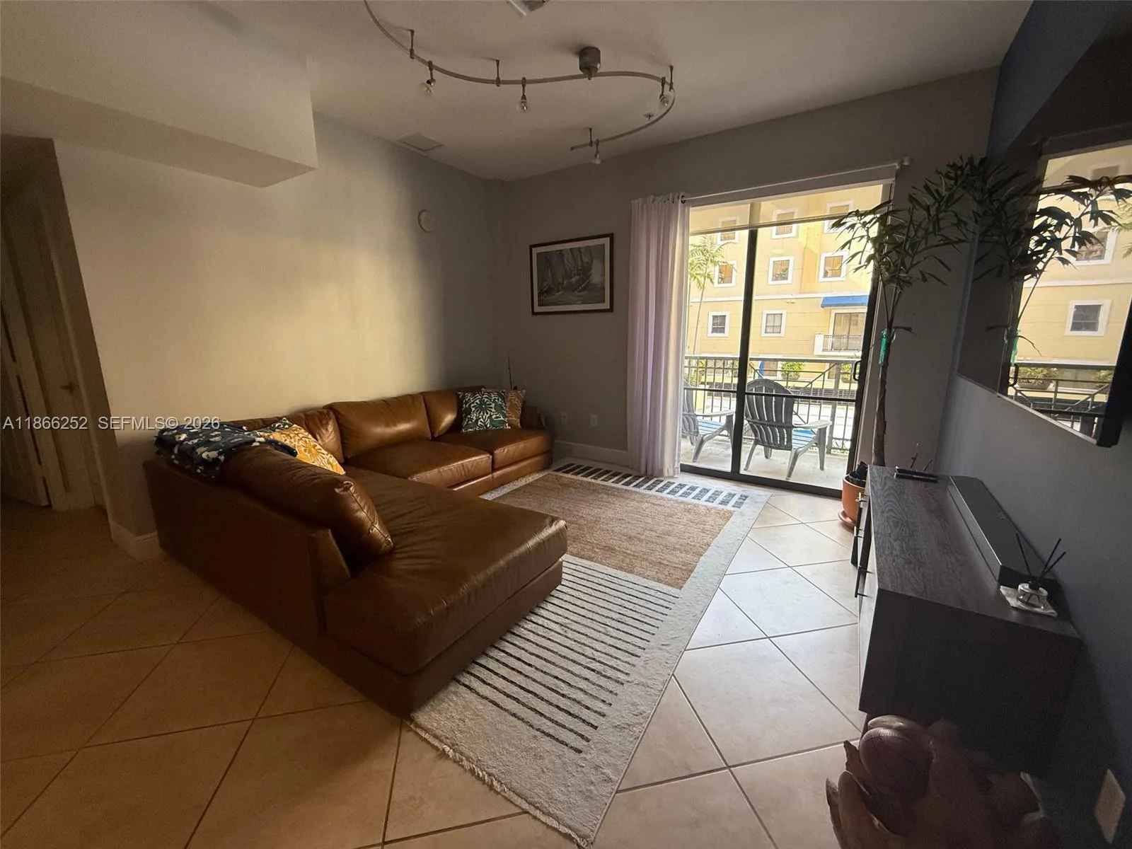 8395 SW 73rd Ave # 509, Miami, FL 33143 photo 9