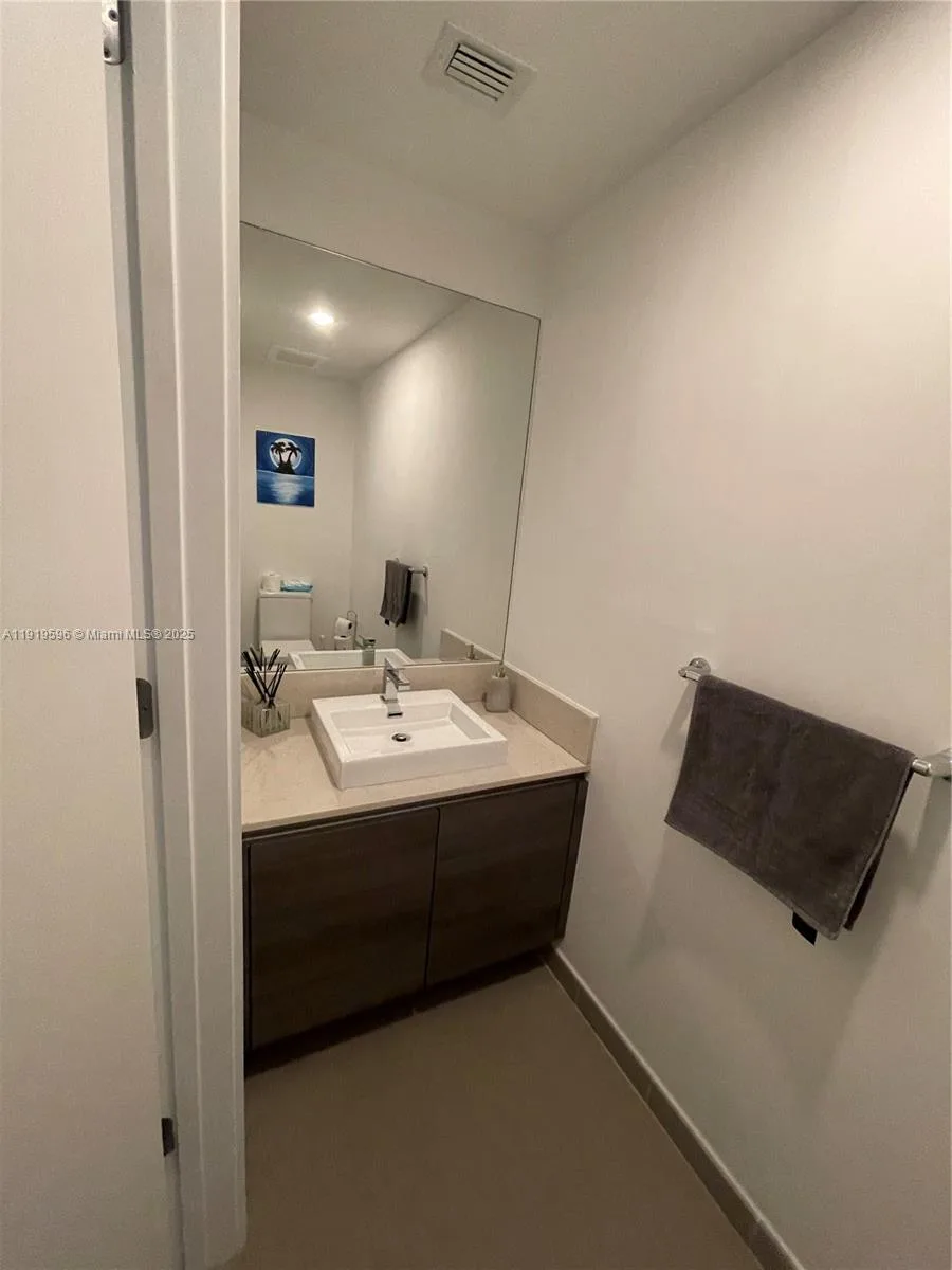 1080 BRICKELL AV # 1502, Miami, FL 33131 photo 12