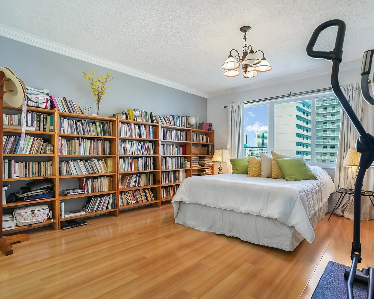 126 Golden Isles Drive # 52A, Hallandale Beach, FL 33009 photo 10