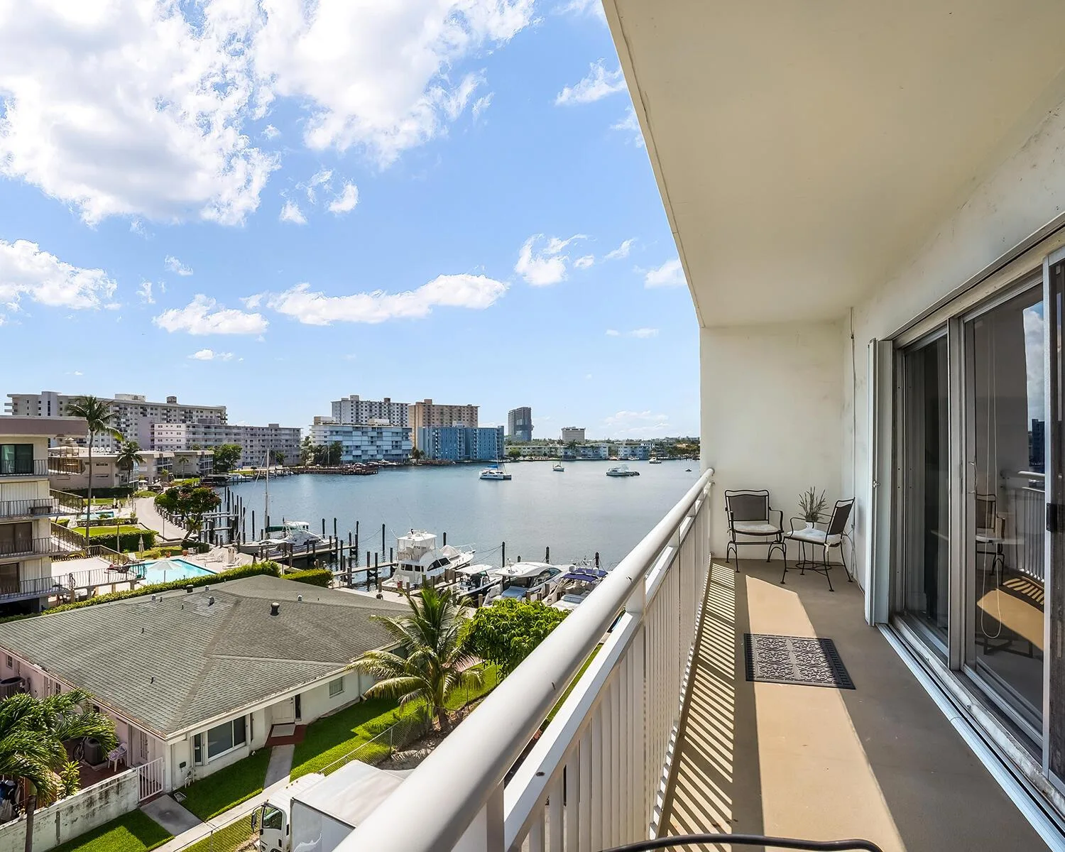 126 Golden Isles Drive # 52A, Hallandale Beach, FL 33009 photo 13