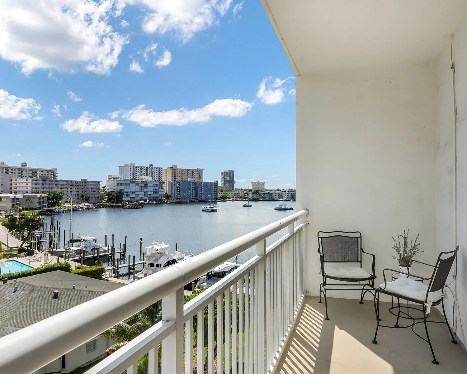 126 Golden Isles Drive # 52A, Hallandale Beach, FL 33009 photo 3