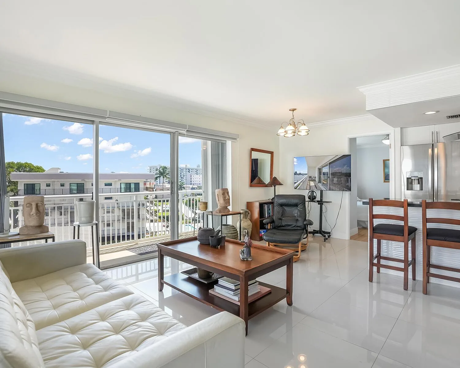 126 Golden Isles Drive # 52A, Hallandale Beach, FL 33009 photo 7
