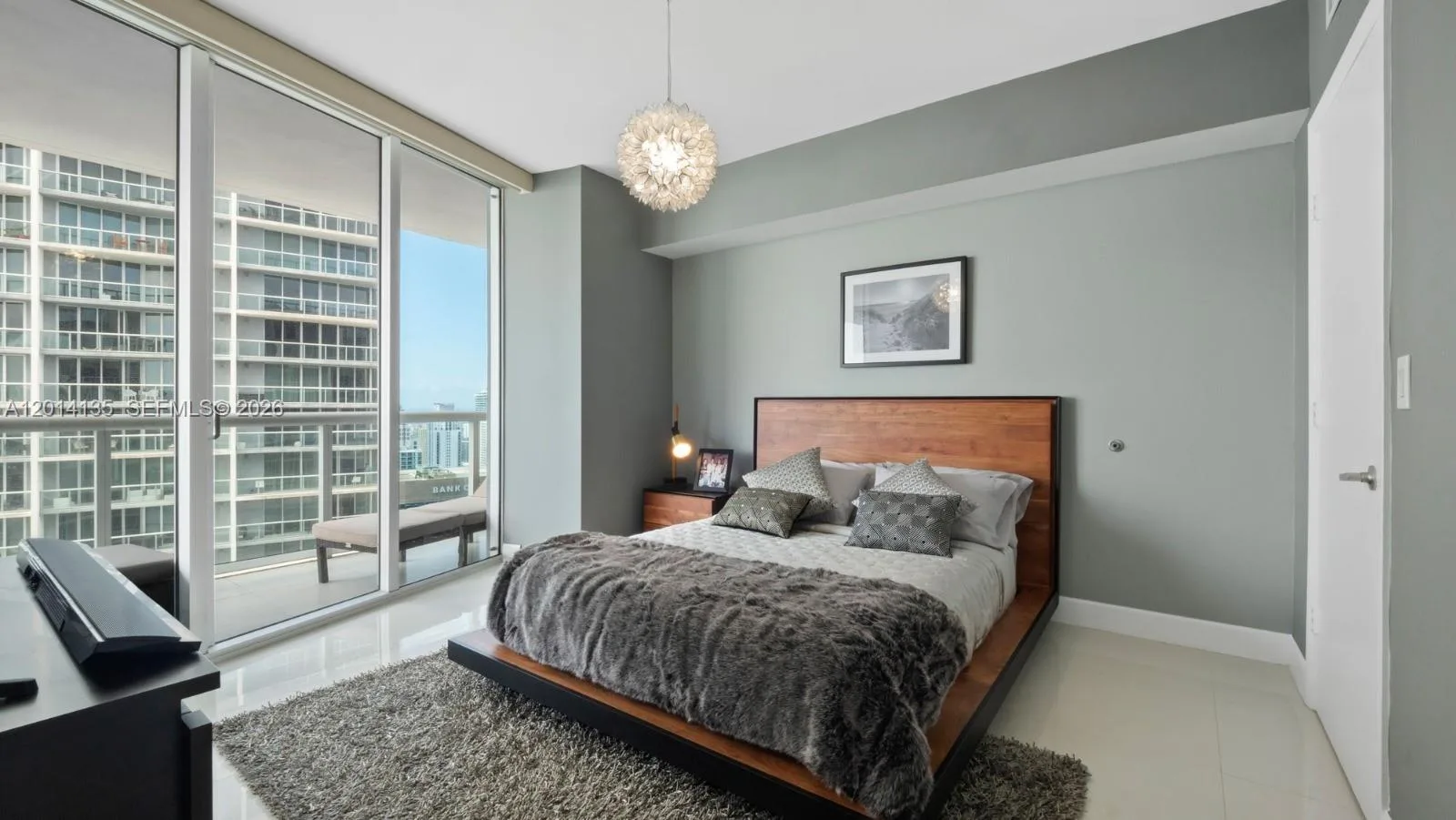 475 Brickell Ave # 5109, Miami, FL 33131 photo 4