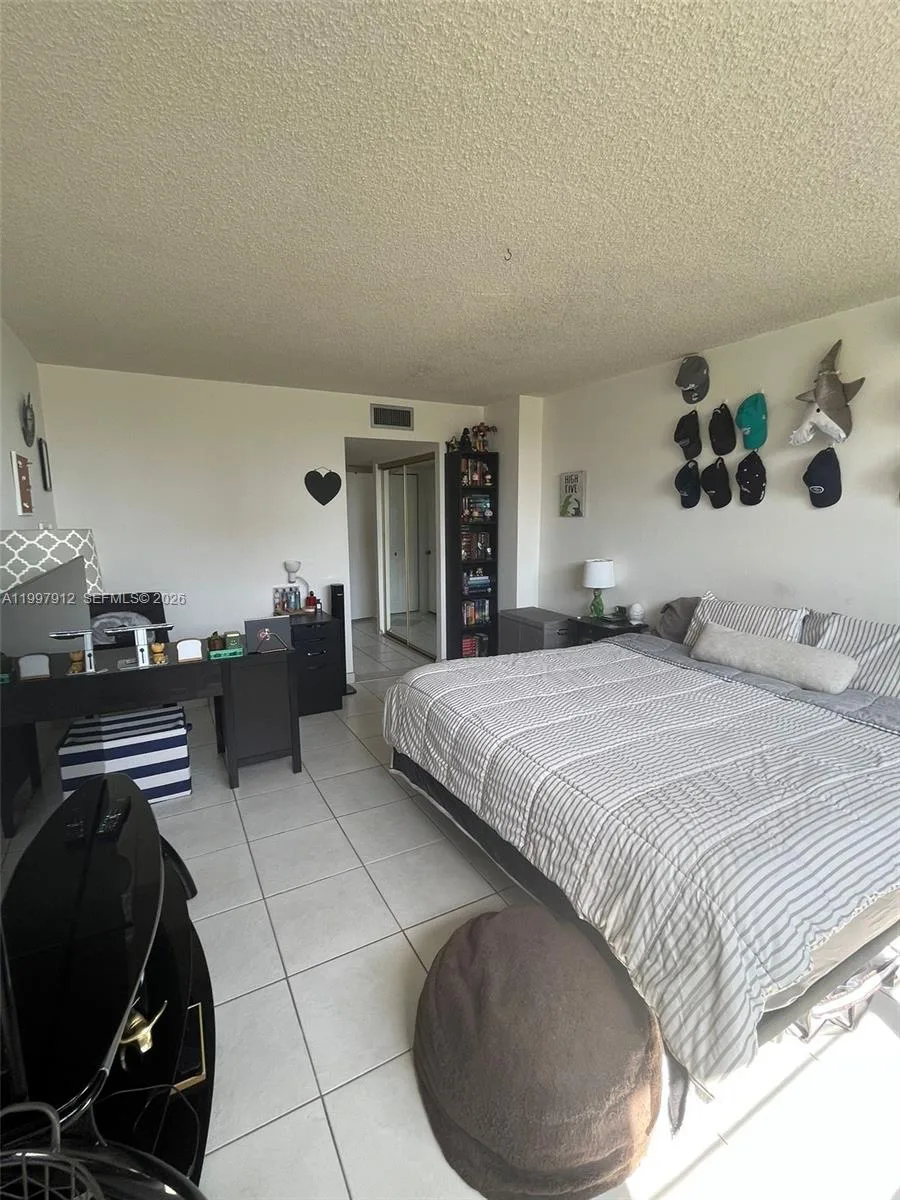 2851 NE 183rd St # 405E, Aventura, FL 33160 photo 13