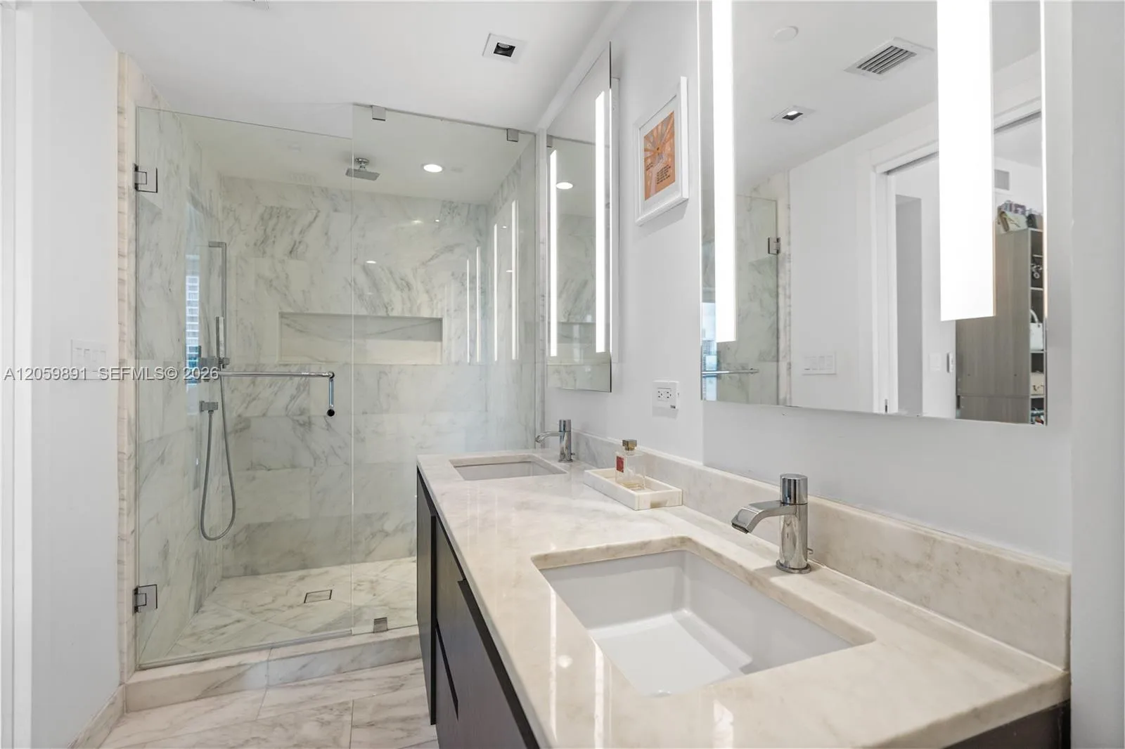 1451 Brickell Ave # 1103, Miami, FL 33131 photo 11