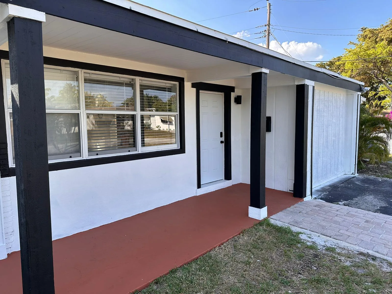 601 NW 38th Street, Deerfield Beach, FL 33064 photo 11