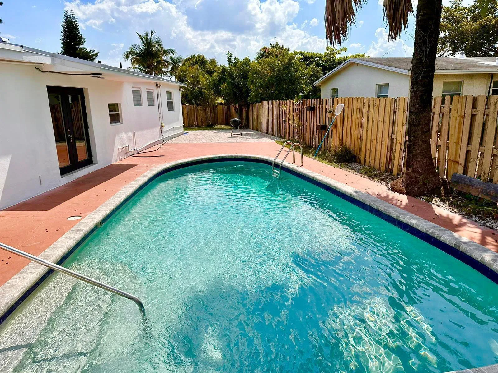601 NW 38th Street, Deerfield Beach, FL 33064 photo 6