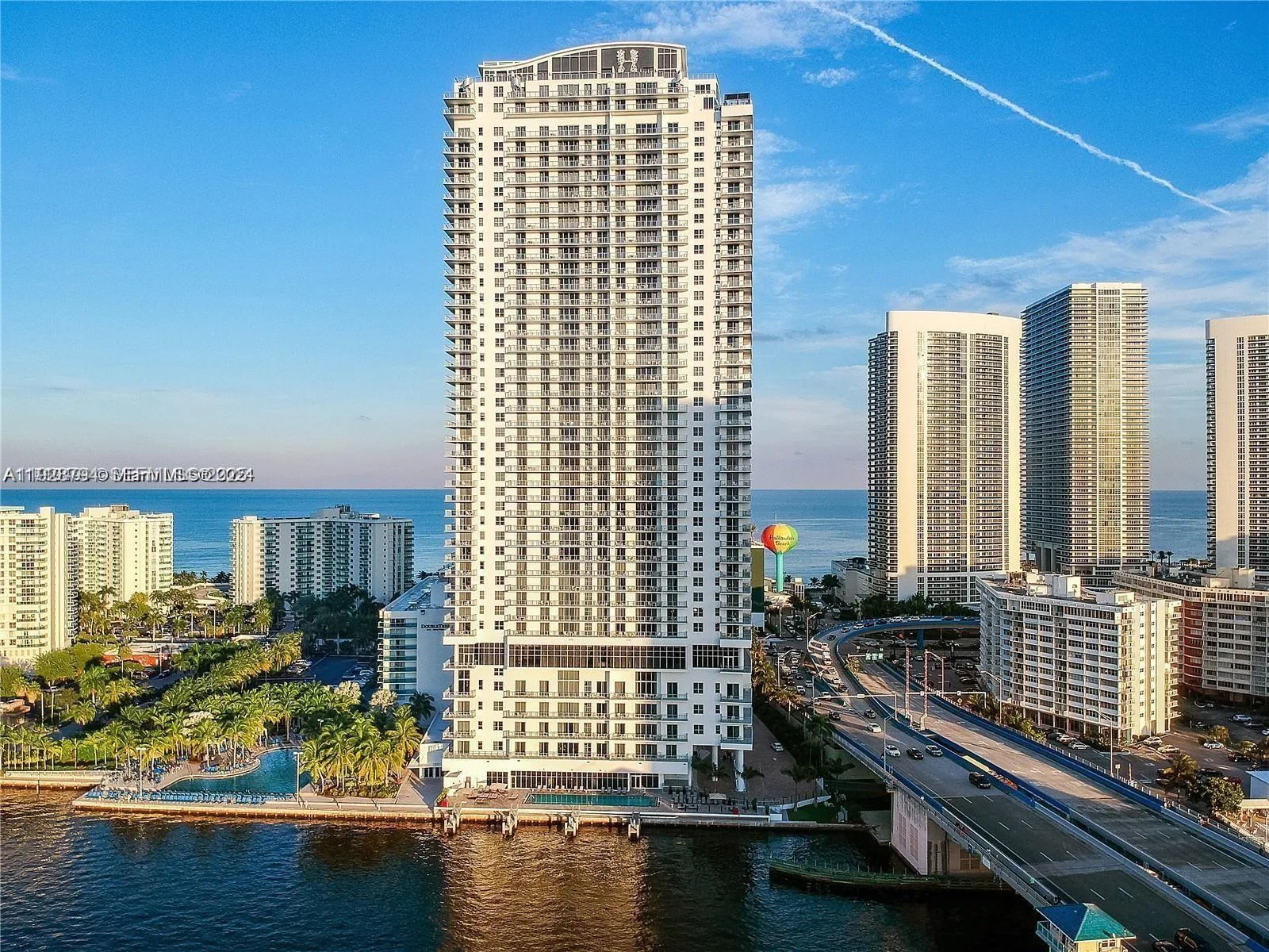4010 S Ocean Dr # R3105, Hollywood, FL 33019