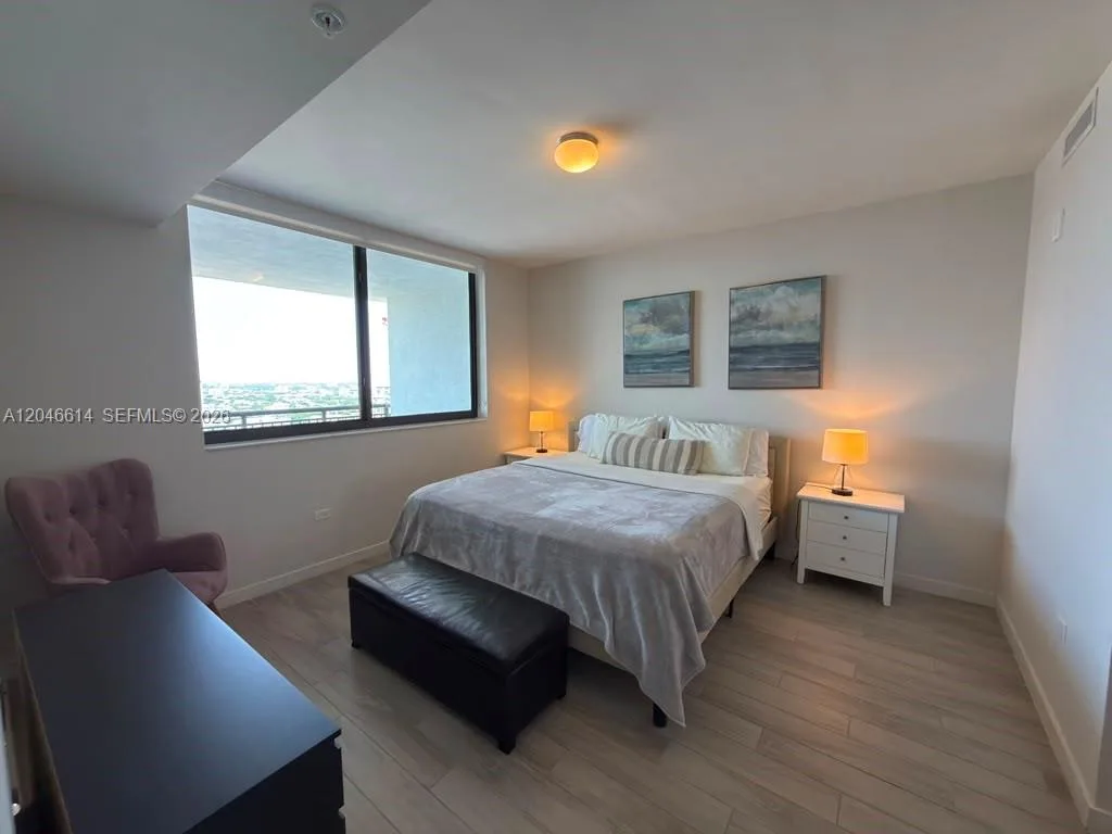 999 SW 1st Ave # 2613, Miami, FL 33130 photo 11