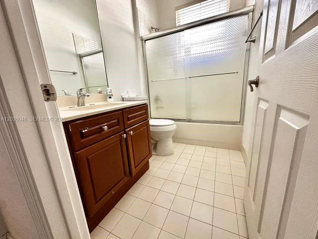 1831 Mariners Ln, Weston, FL 33327 photo 12