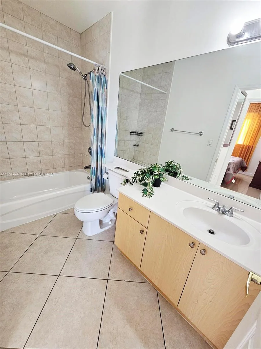 2280 SW 32nd Ave # 511, Miami, FL 33145 photo 11