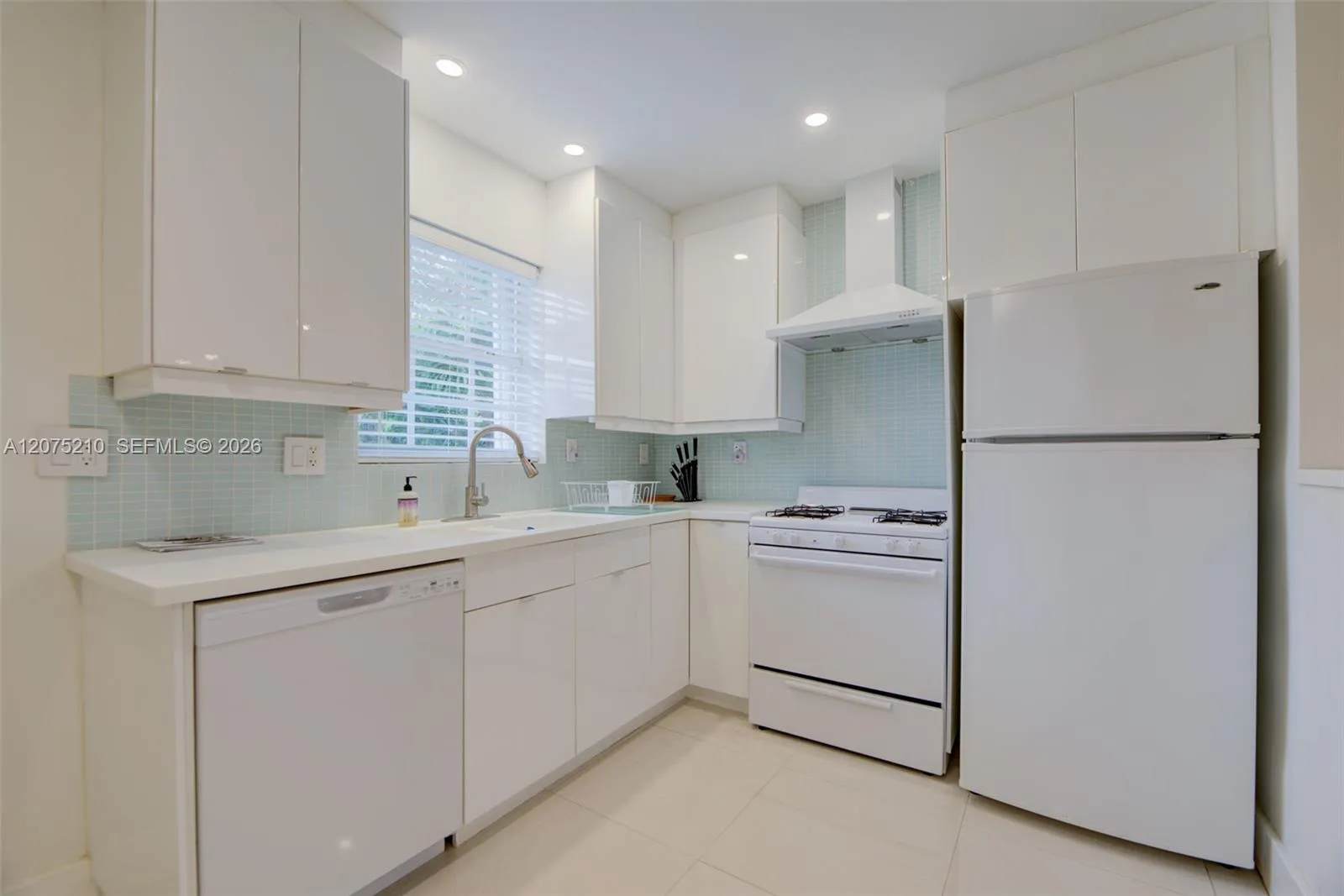 1125 99th St # 12, Bay Harbor Islands, FL 33154 photo 11