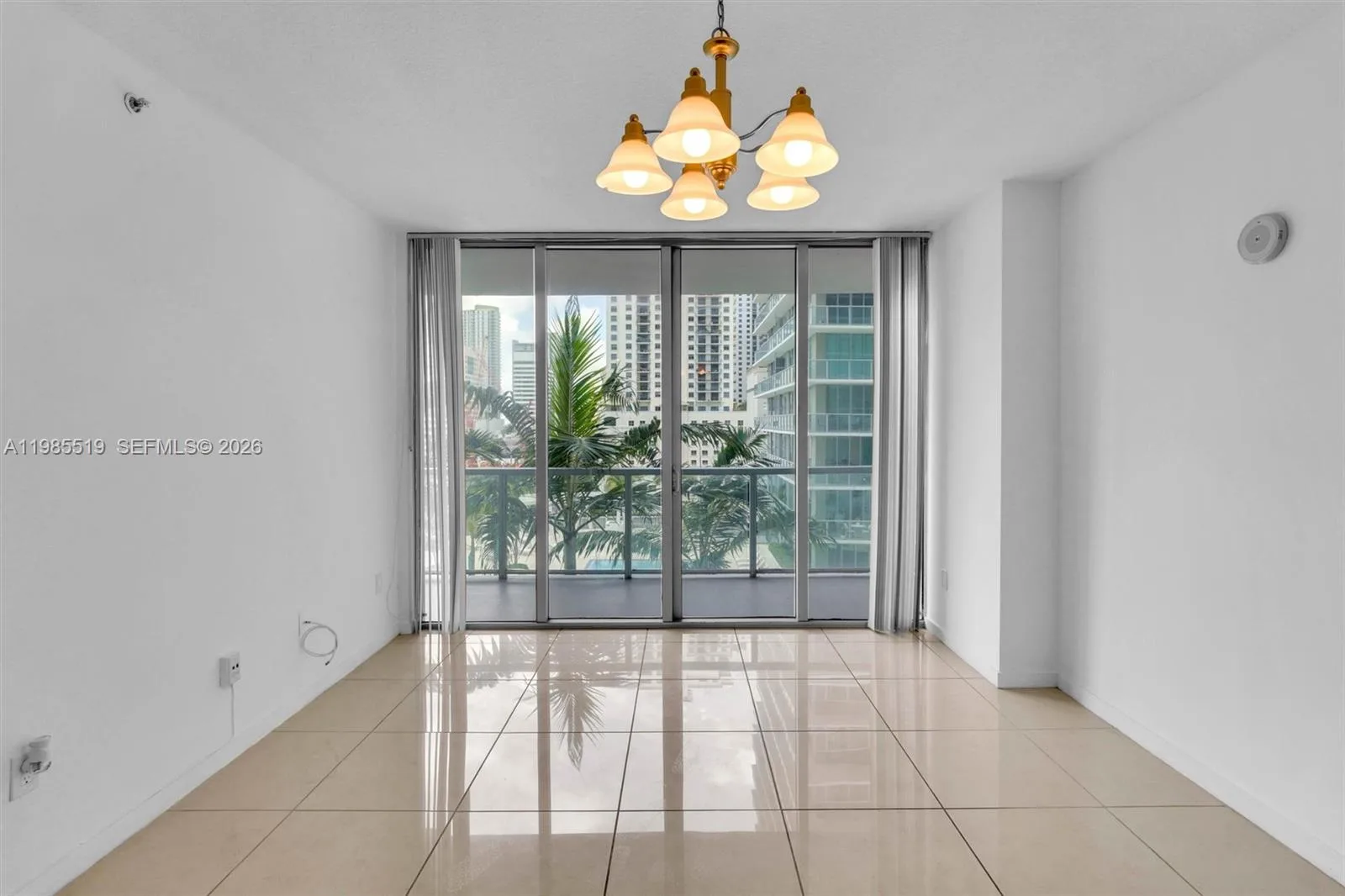79 SW 12th St # 1210, Miami, FL 33130