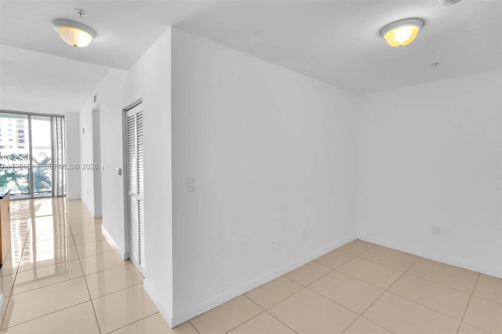 79 SW 12th St # 1210, Miami, FL 33130 photo 8