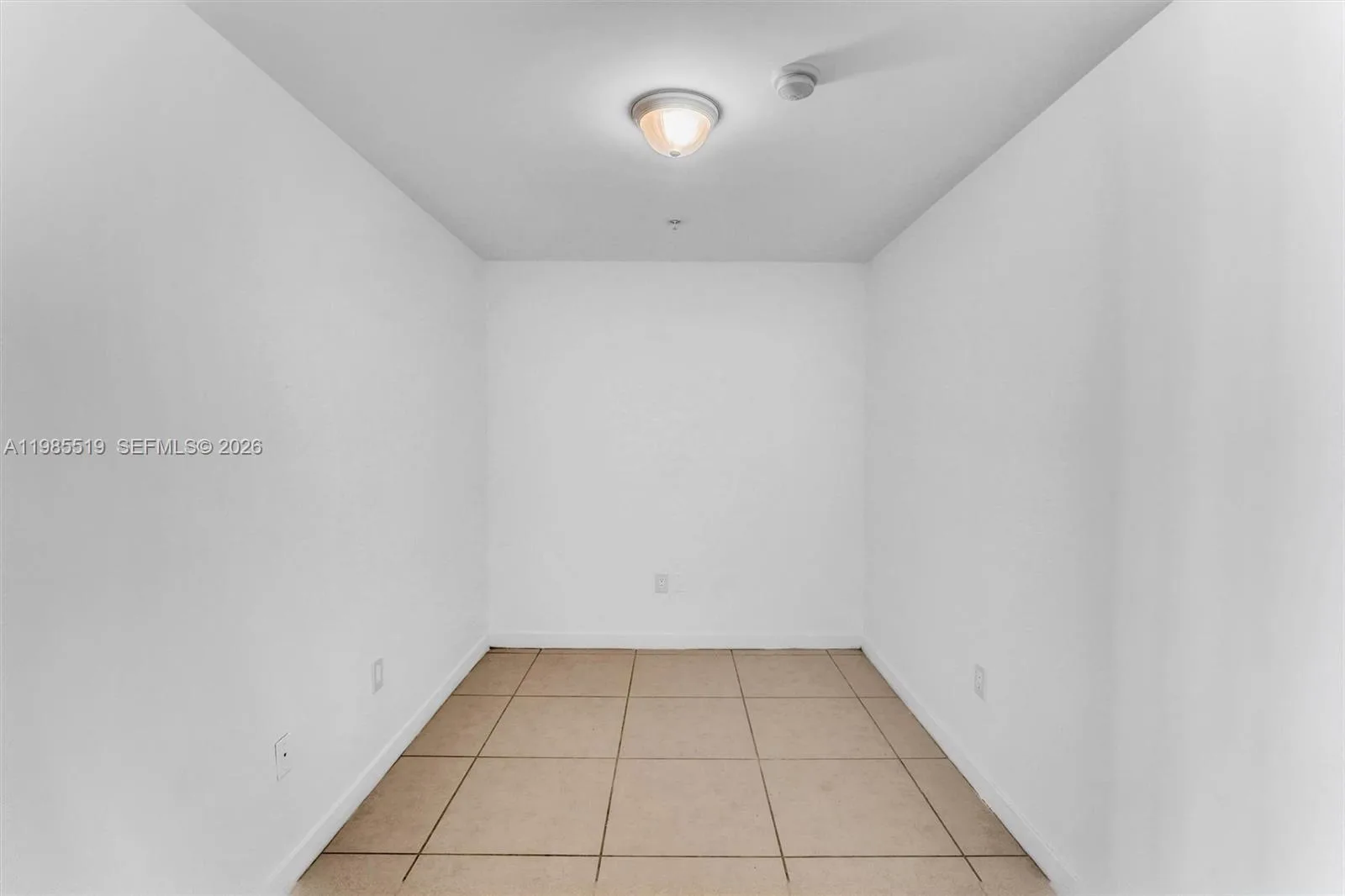 79 SW 12th St # 1210, Miami, FL 33130 photo 9