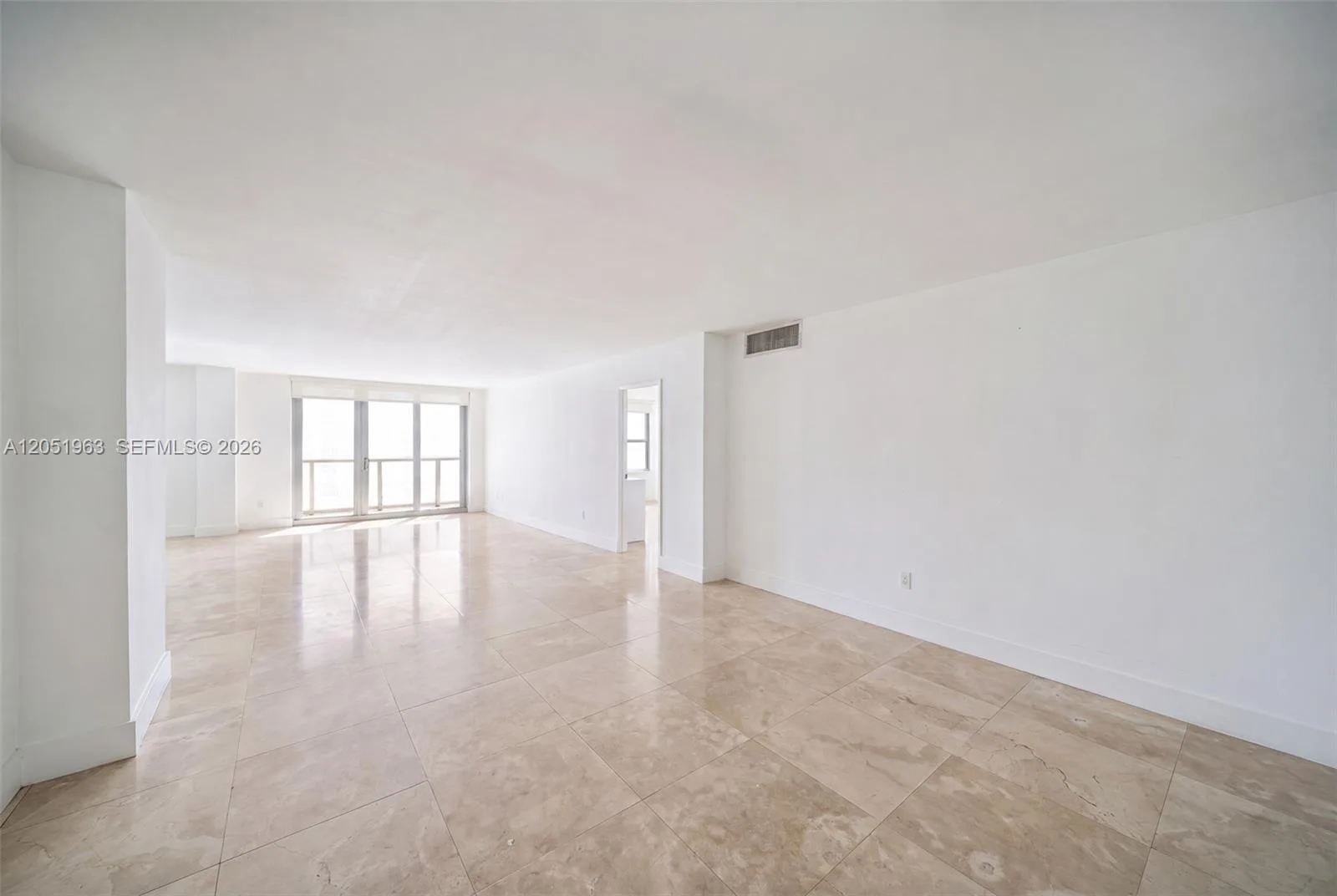 5701 Collins Ave # 1415, Miami Beach, FL 33140 photo 2