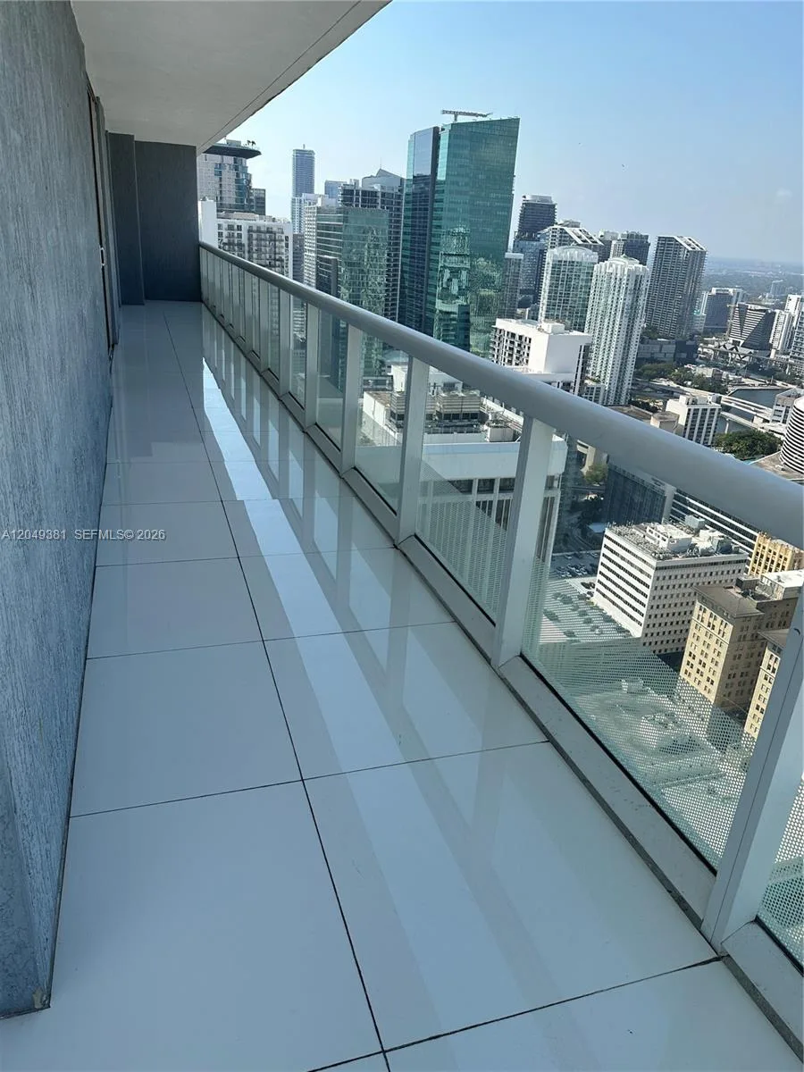 50 Biscayne Blvd # 5001, Miami, FL 33132 photo 10