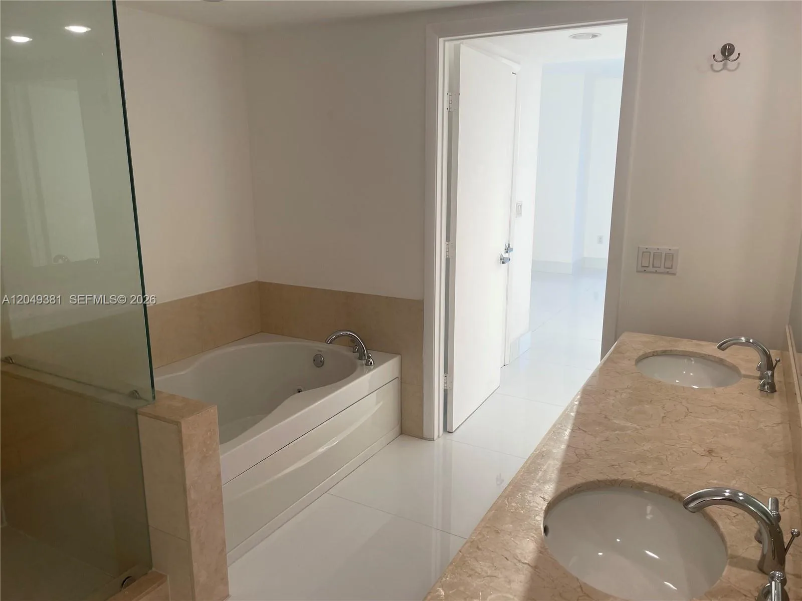 50 Biscayne Blvd # 5001, Miami, FL 33132 photo 13