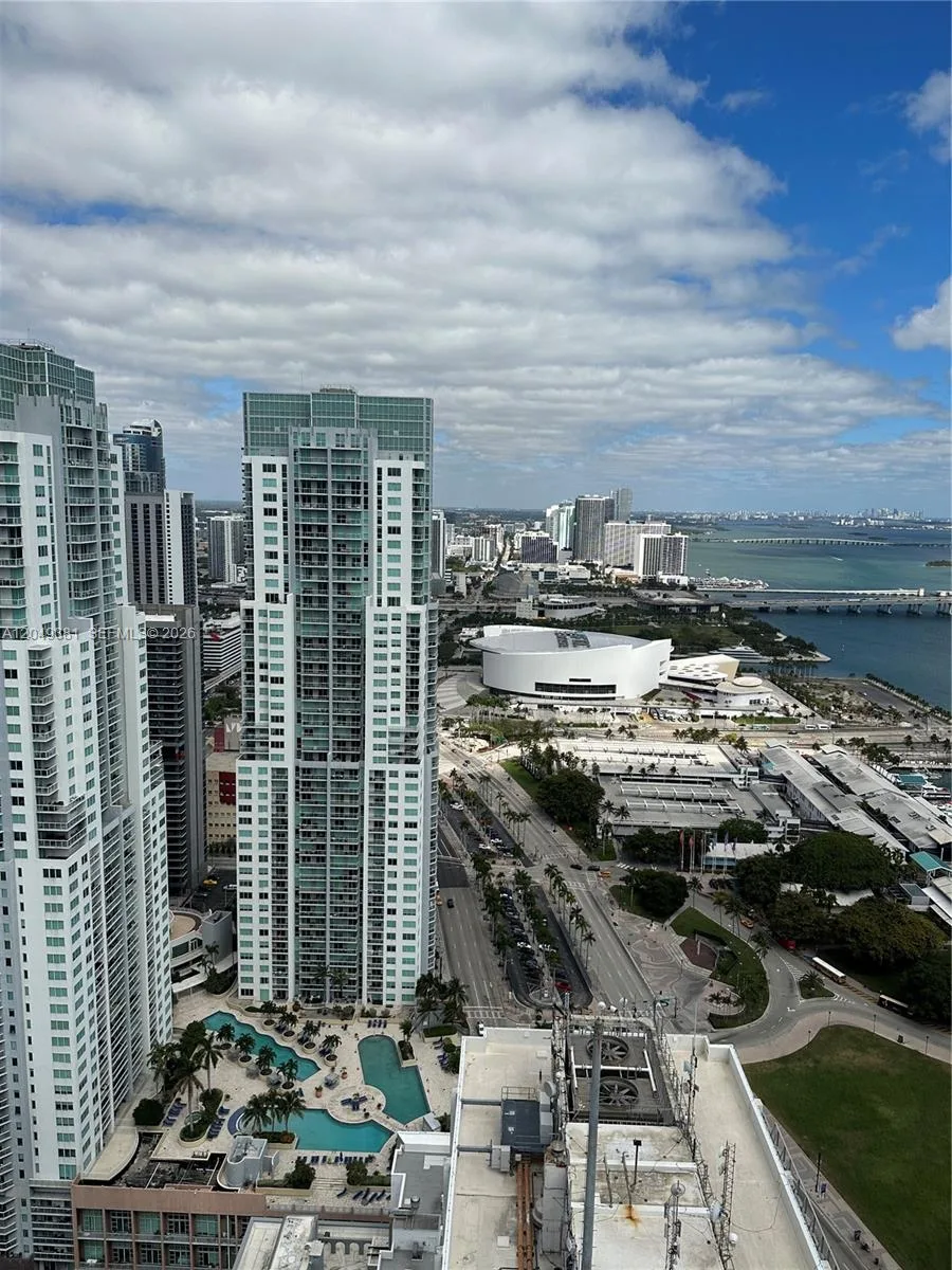 50 Biscayne Blvd # 5001, Miami, FL 33132 photo 8