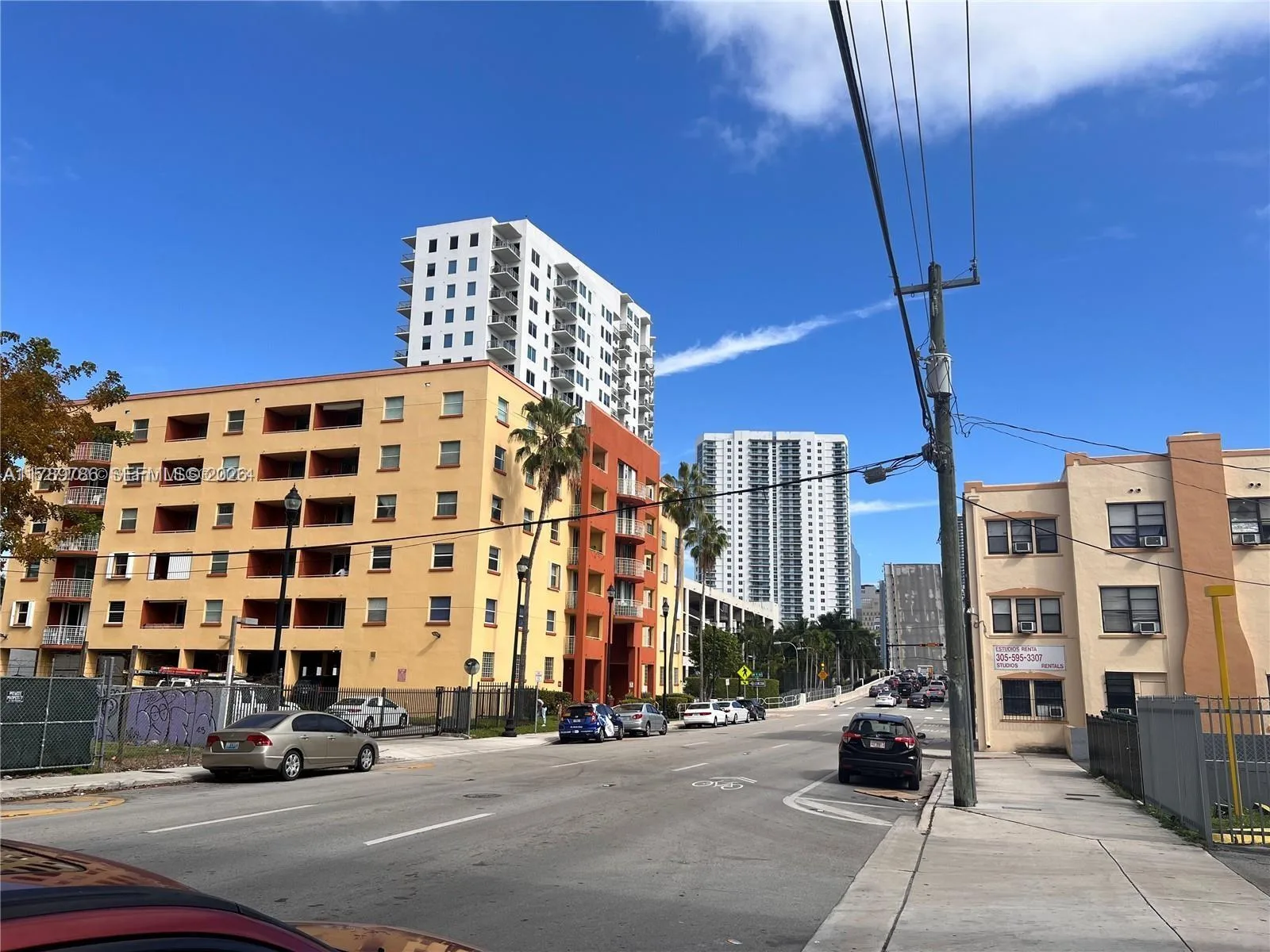 546 SW 1st St # 611, Miami, FL 33130 photo 12