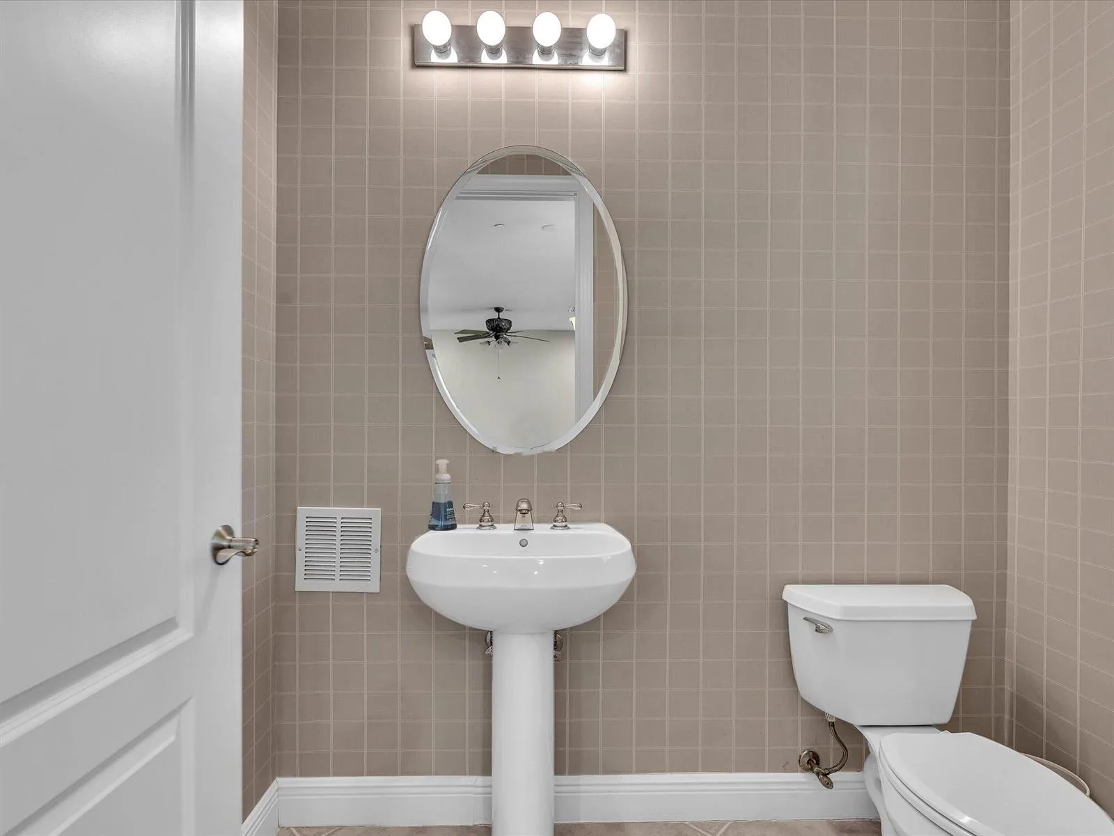 5575 NE Trieste Way, Boca Raton, FL 33487 photo 7
