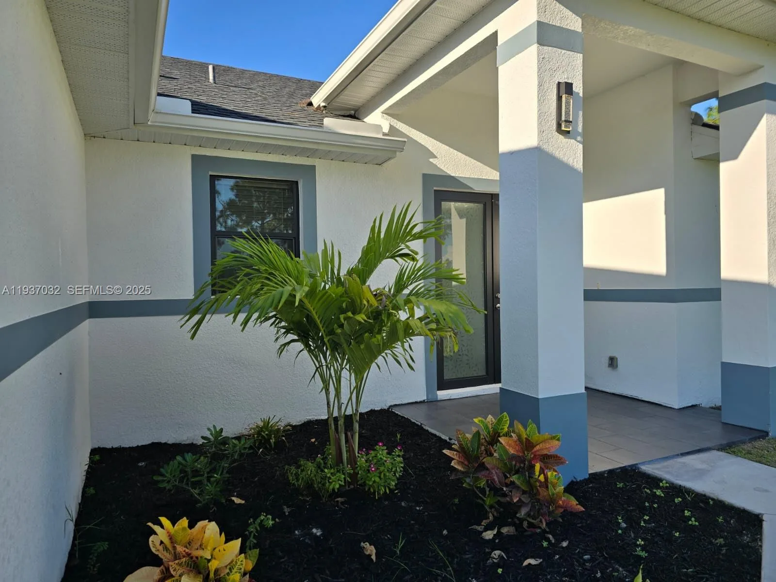 1147 Jean St E, Lehigh Acres, FL 33974 photo 4