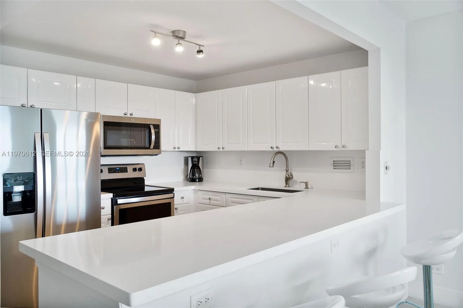 2301 Collins Ave # 338, Miami Beach, FL 33139 photo 2