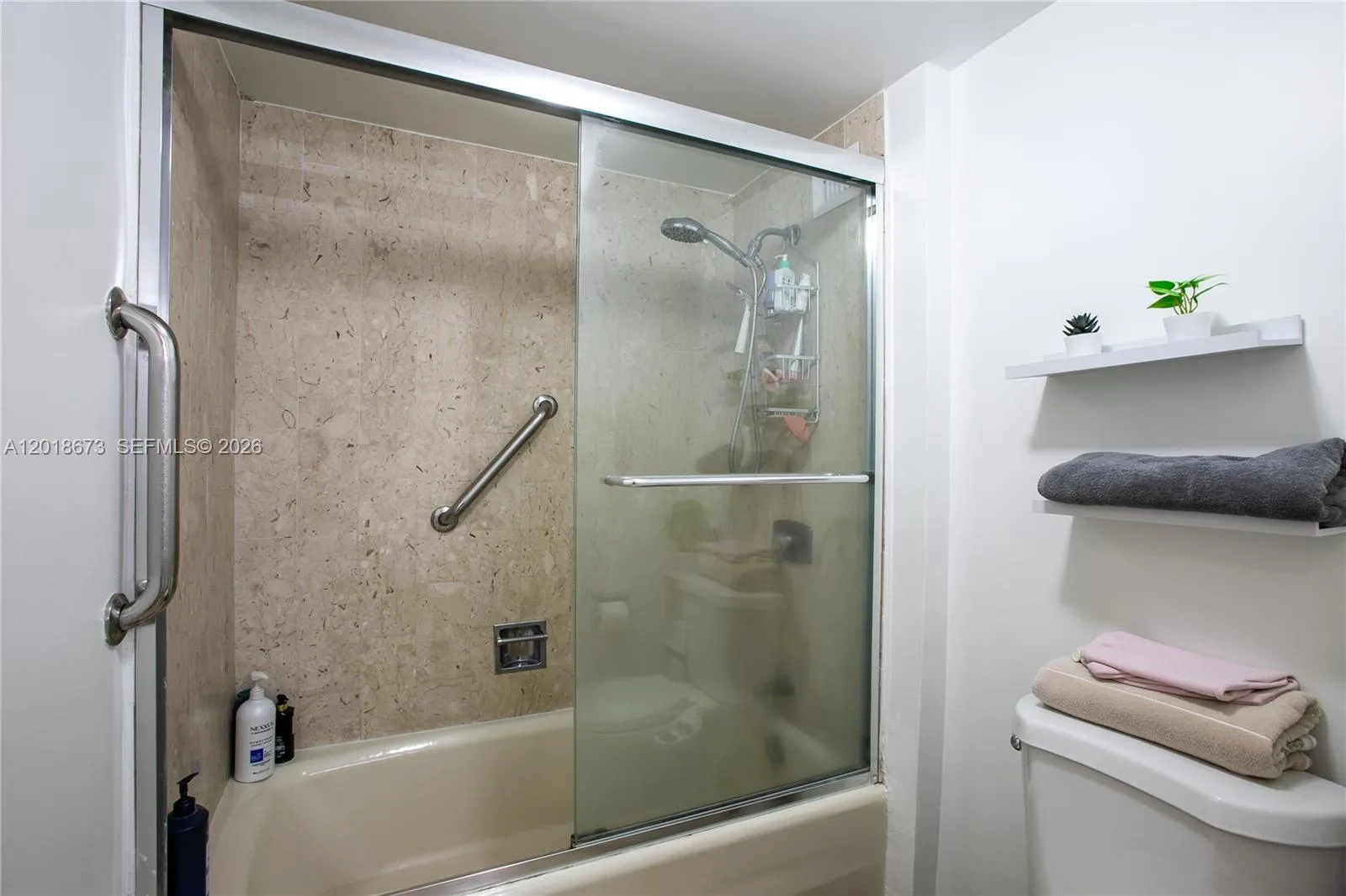 1800 NE 114th St # 1207, Miami, FL 33181 photo 11