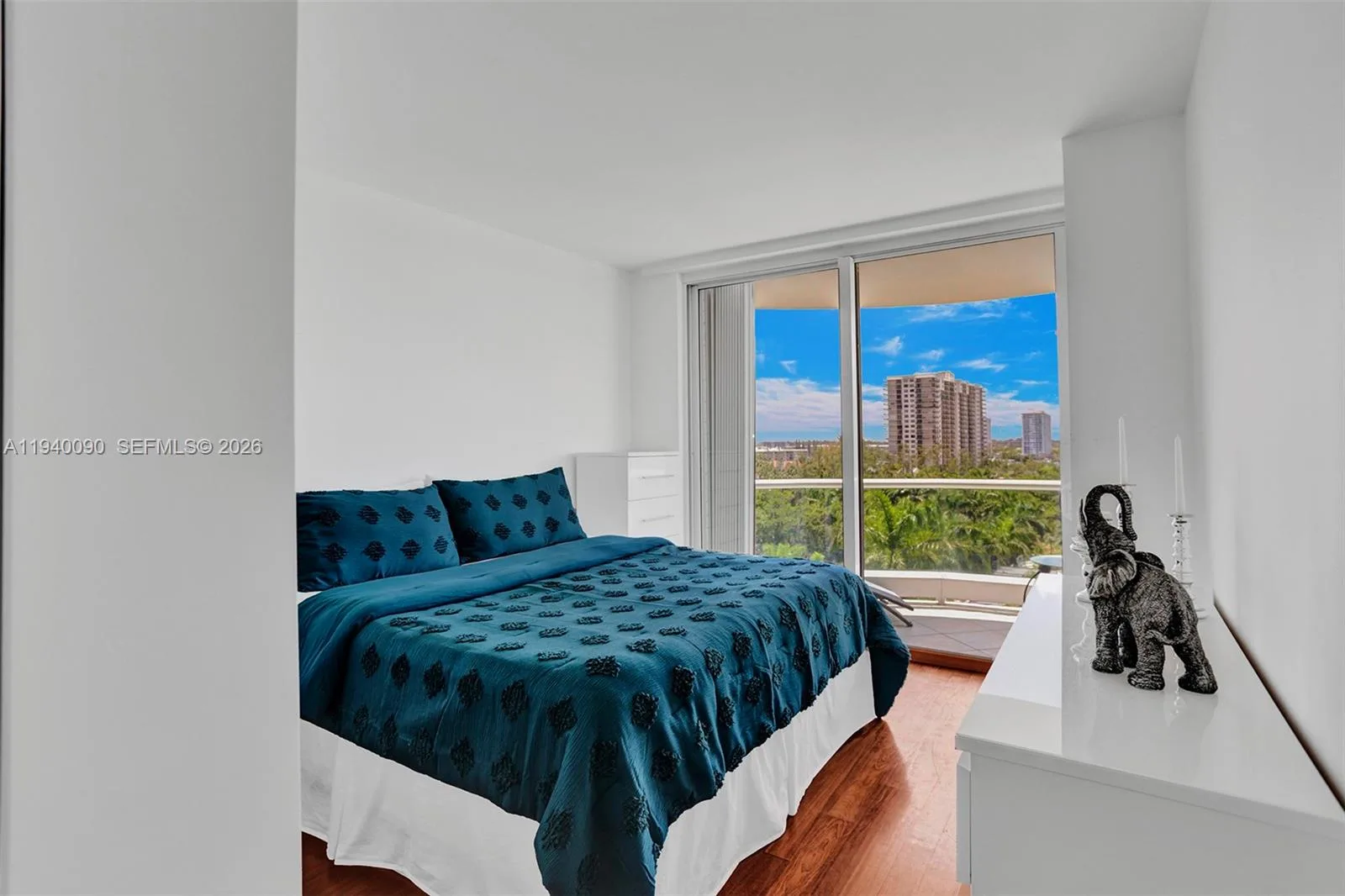 7000 Island Blvd # 808, Aventura, FL 33160 photo 6