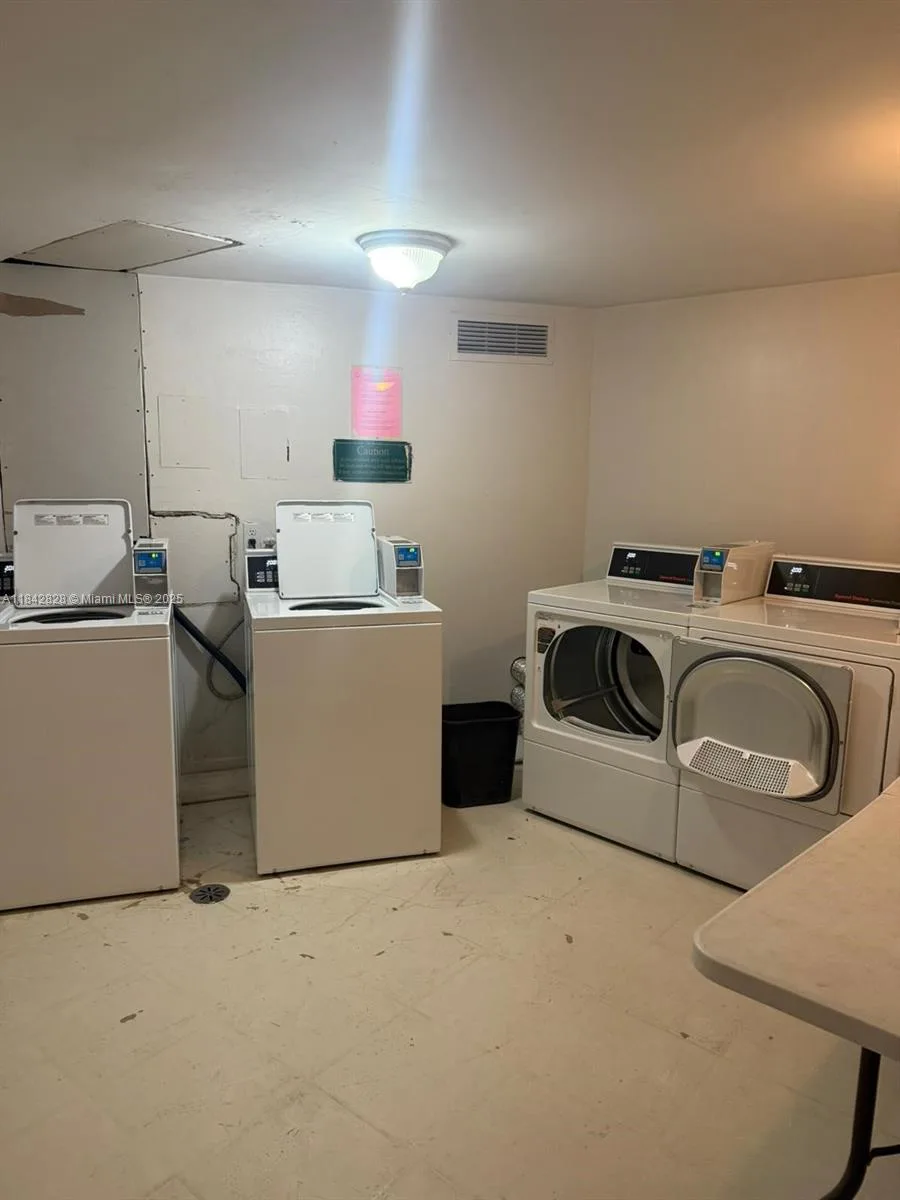 2025 NE 164th St # 818, North Miami Beach, FL 33162 photo 7