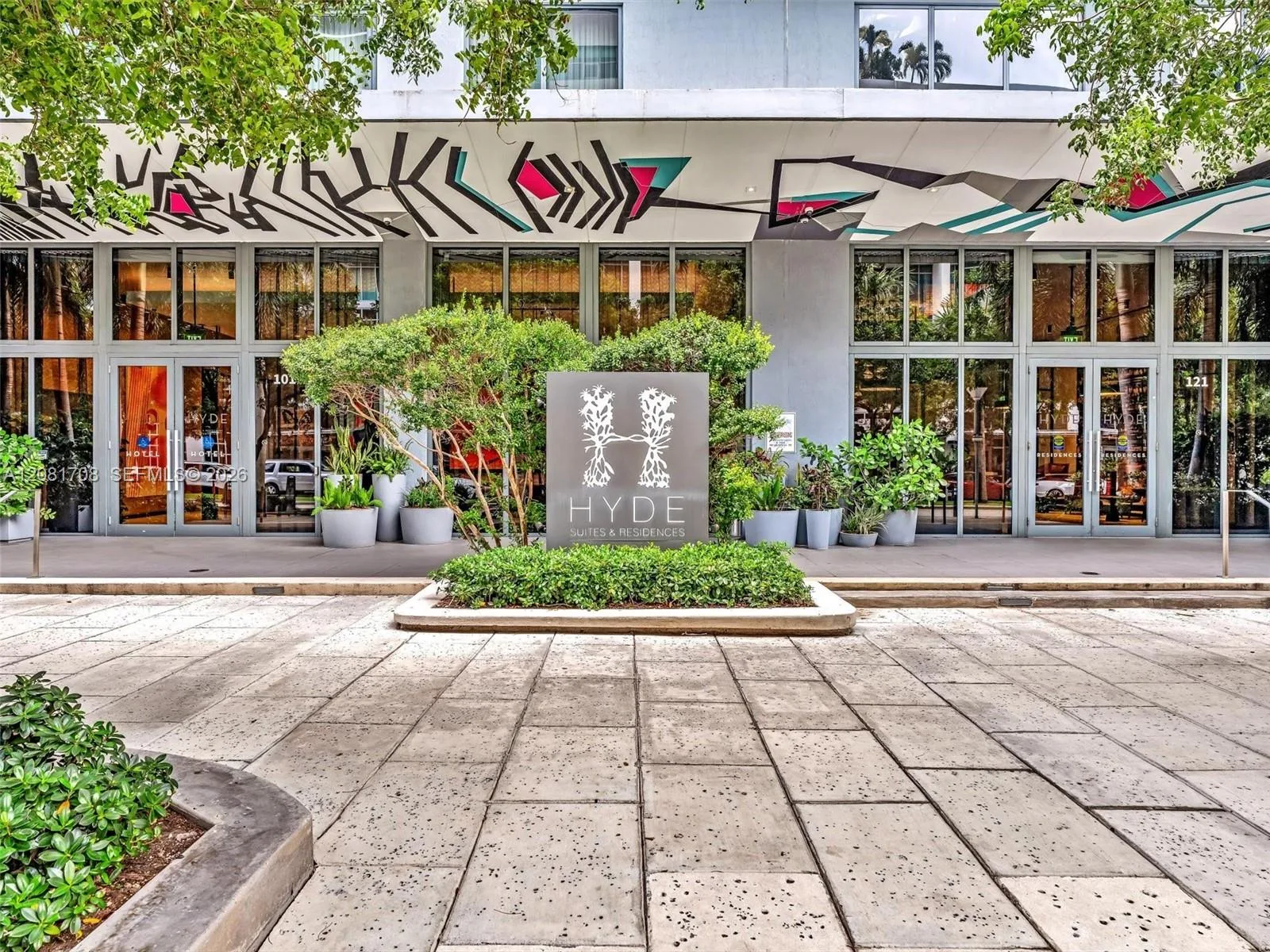 121 NE 34th St # 1602, Miami, FL 33137